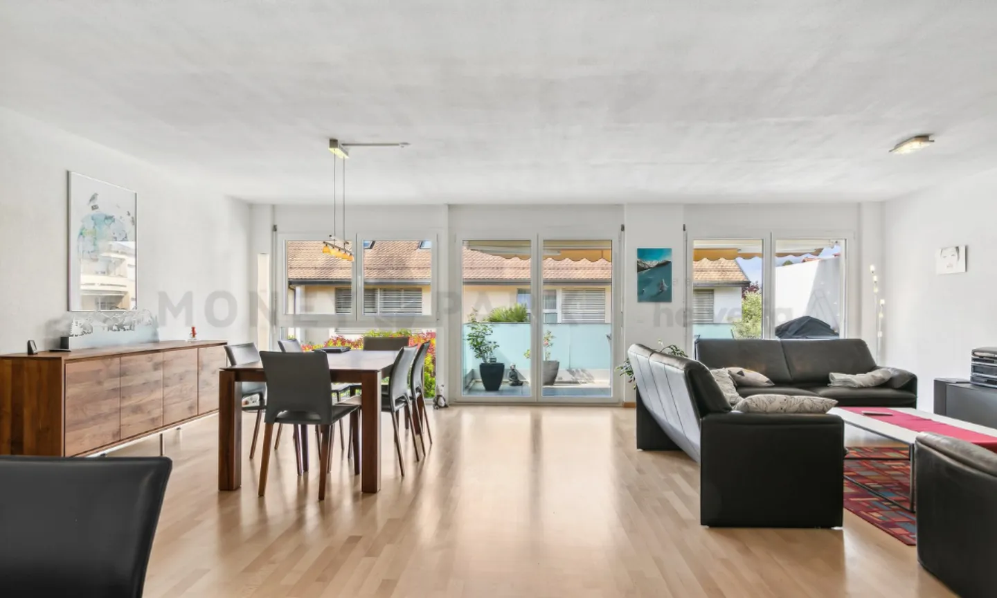 Un appartamento eccezionale nel cuore del villaggio di Etoy - Foto 3 di 13