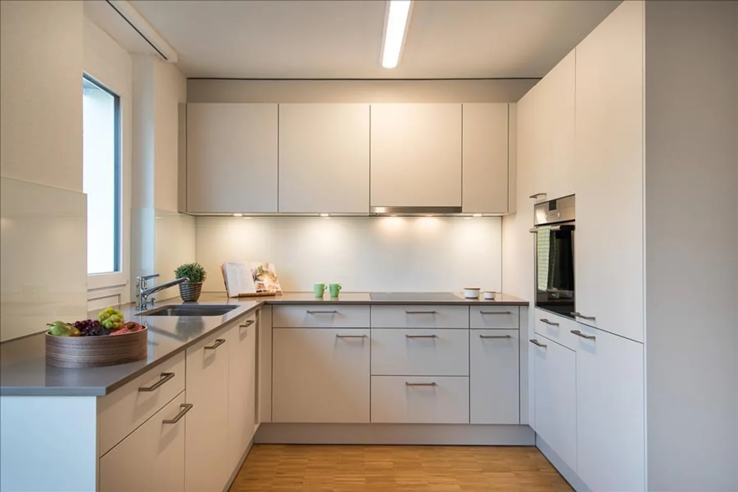 Modernes Apartment mit sonnigem Balkon - Foto 1 von 7