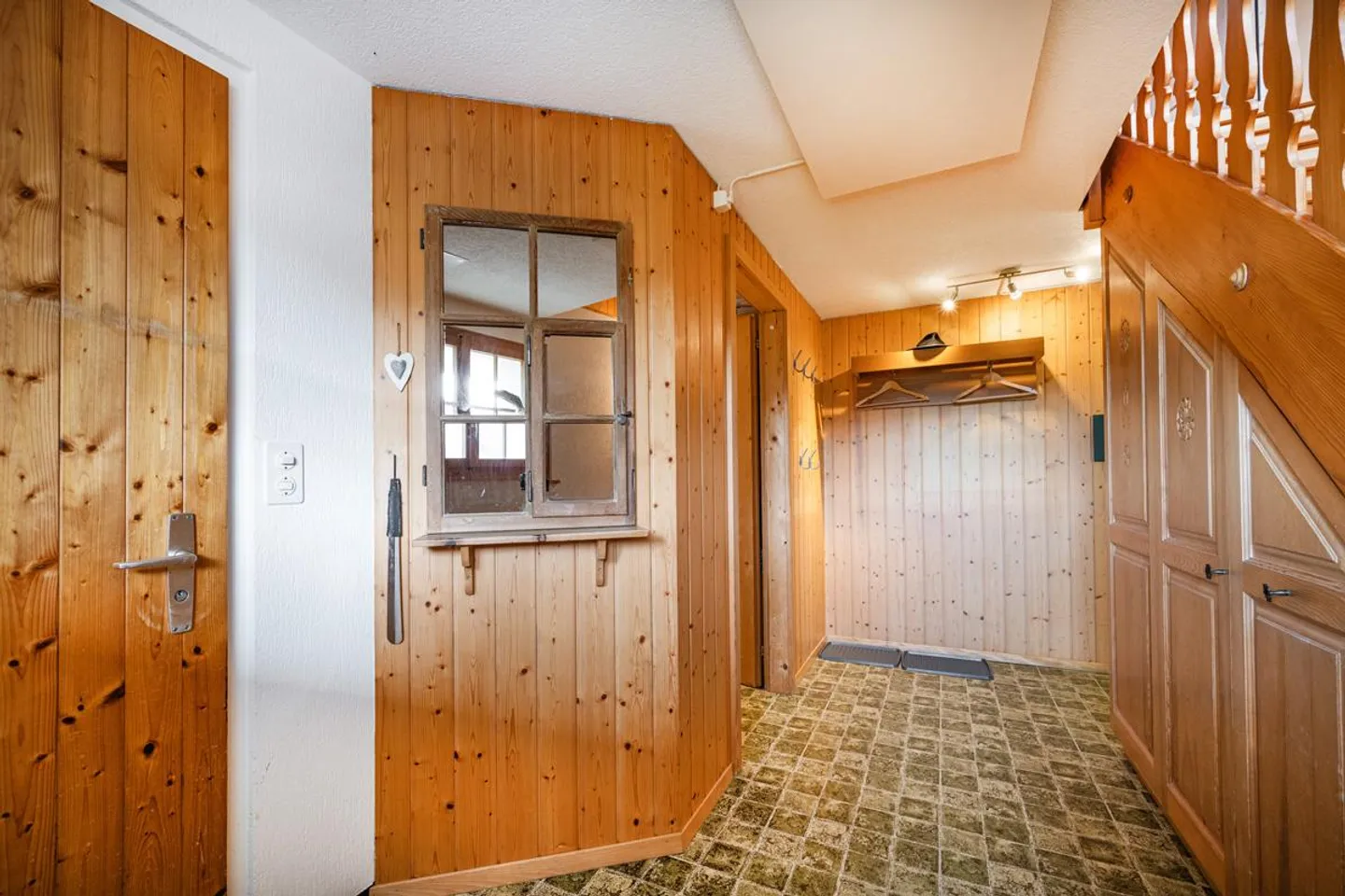 Vivere nel verde - Incantevole casa unifamiliare con area boschiva privata - Foto 12 di 30