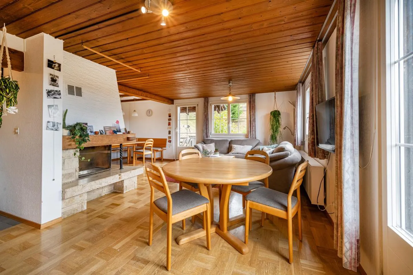 Vivere nel verde - Incantevole casa unifamiliare con area boschiva privata - Foto 16 di 30