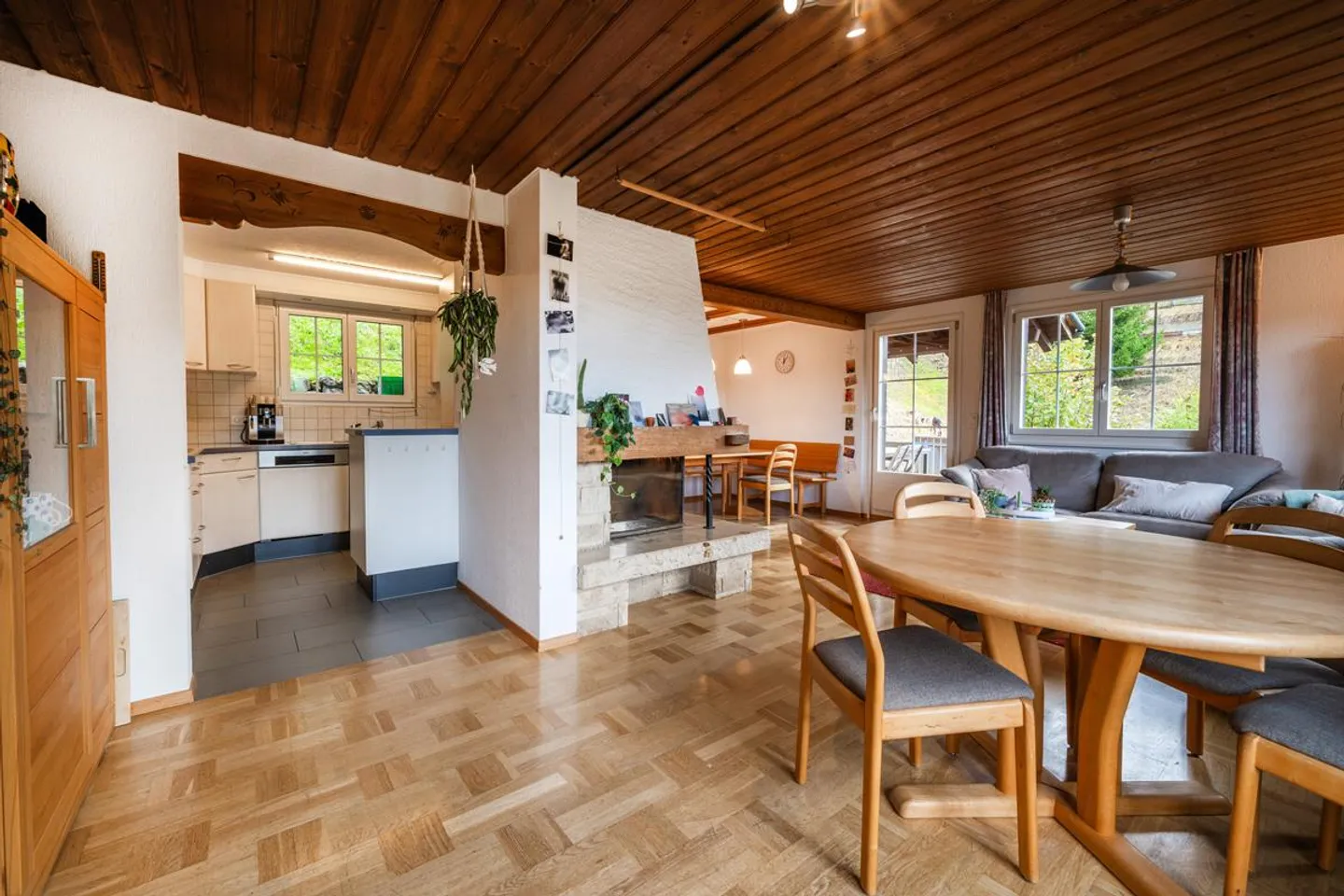 Vivere nel verde - Incantevole casa unifamiliare con area boschiva privata - Foto 18 di 30