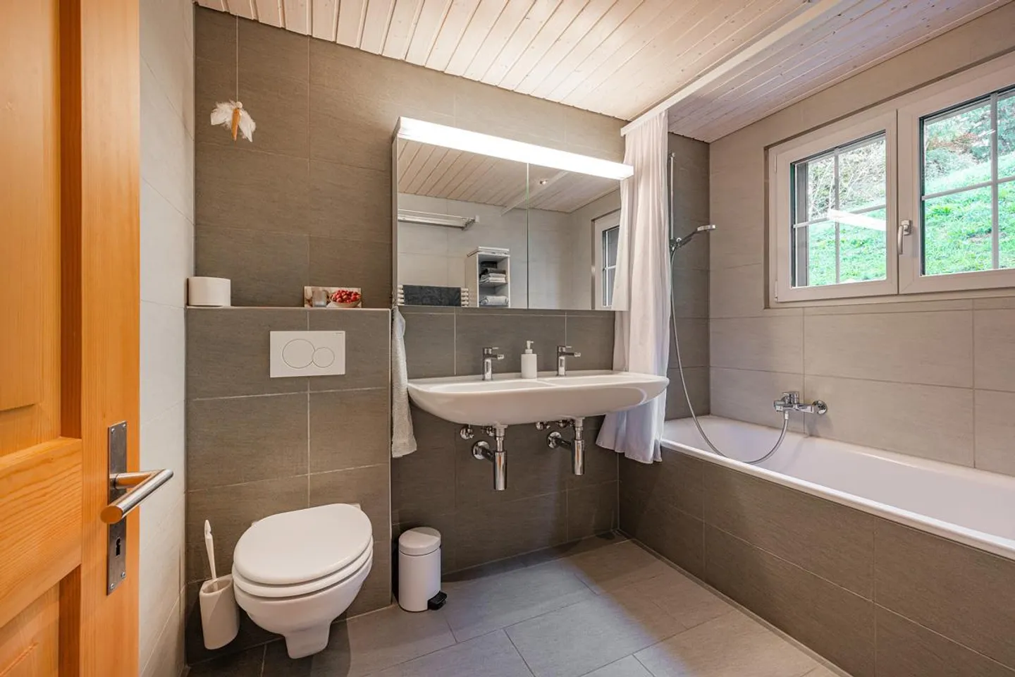 Vivere nel verde - Incantevole casa unifamiliare con area boschiva privata - Foto 25 di 30