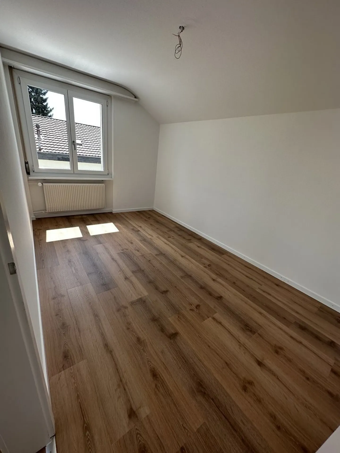 Licht, Ruhe und Gemütlichkeit, Dachwohnung zum Wohlfühlen - Photo 3 sur 6