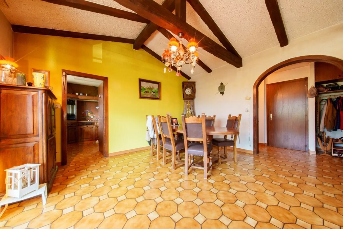 Ein Haus voller Potenzial am Hang von Fully - Foto 4 von 12