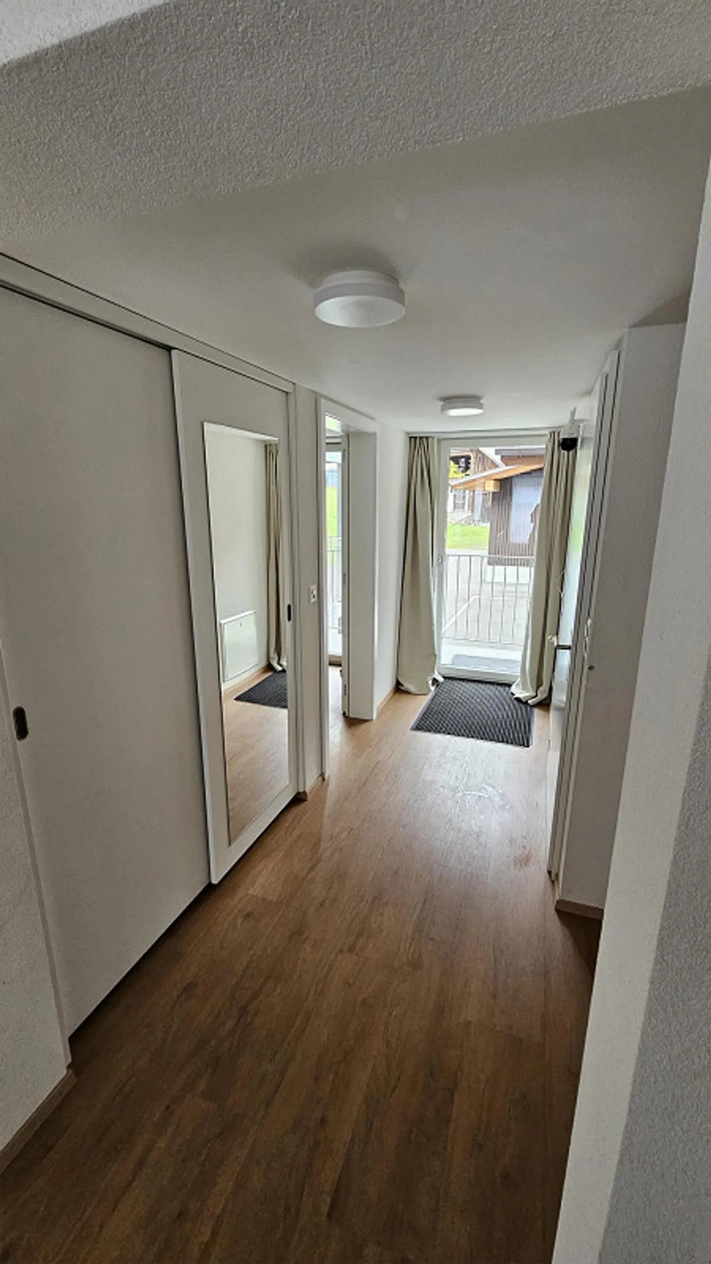 Suche Nacharbeit für Wohnung in Meiringen - Foto 13 von 14