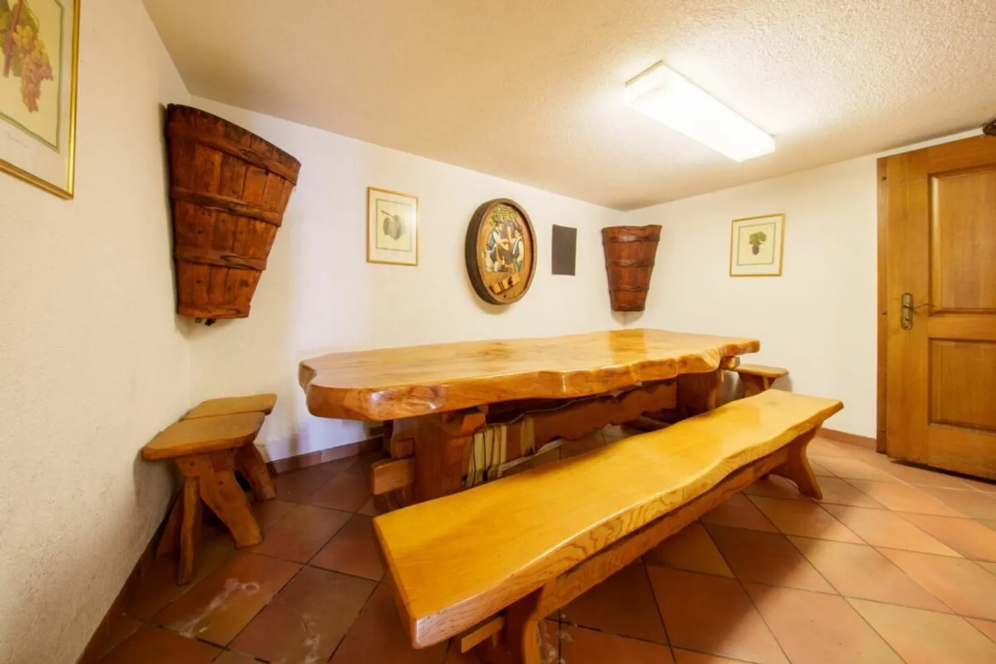 Ein Haus voller Potenzial am Hang von Fully - Foto 9 von 12