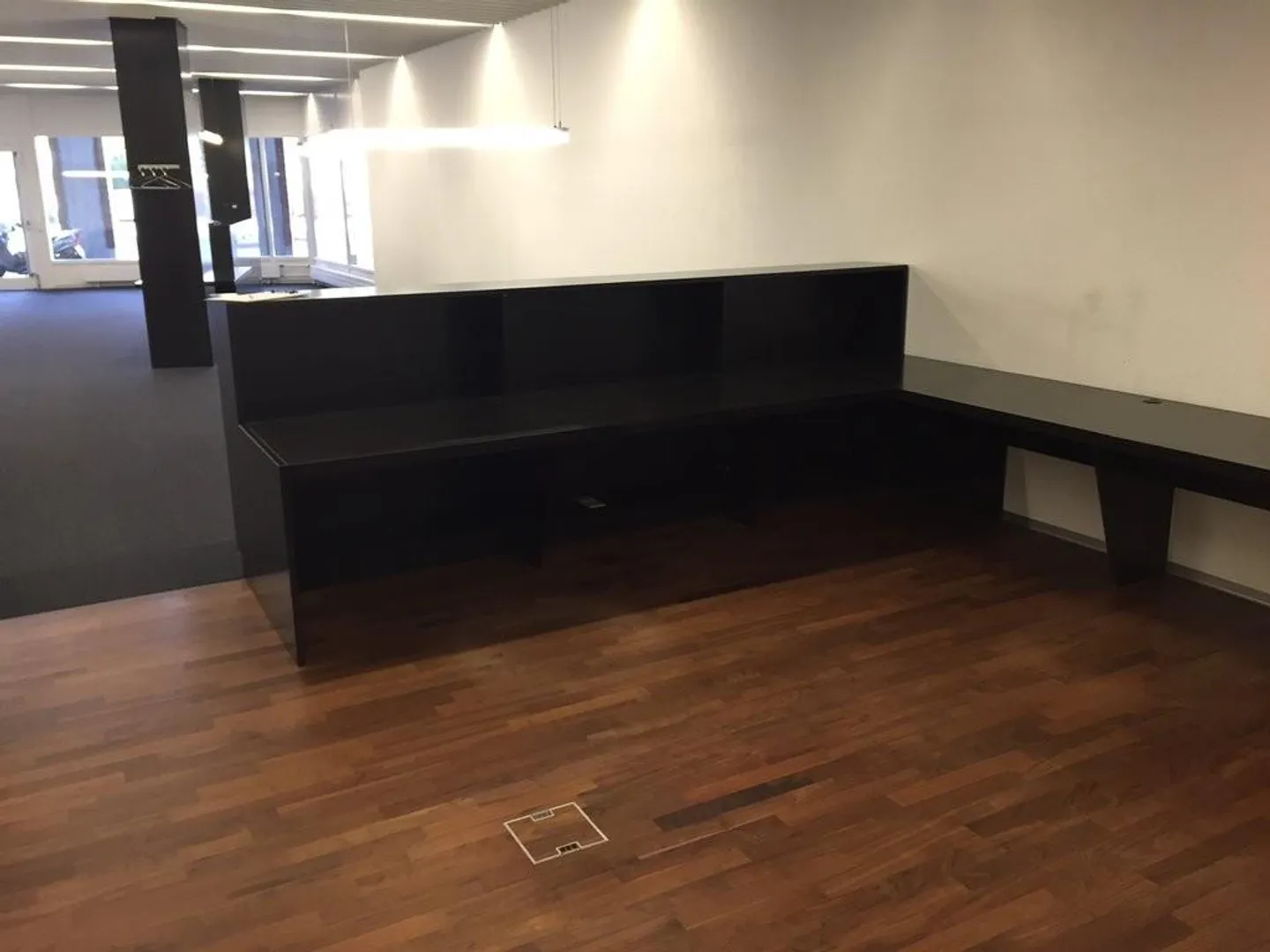 Office space for rent - Photo 3 of 5