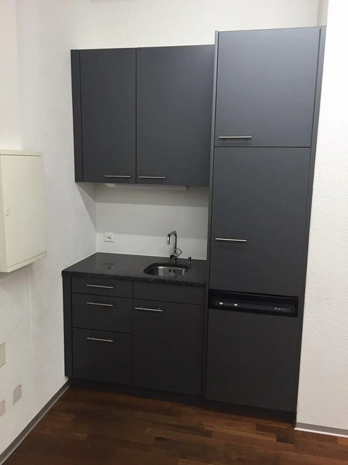 Office space for rent - Photo 4 of 5