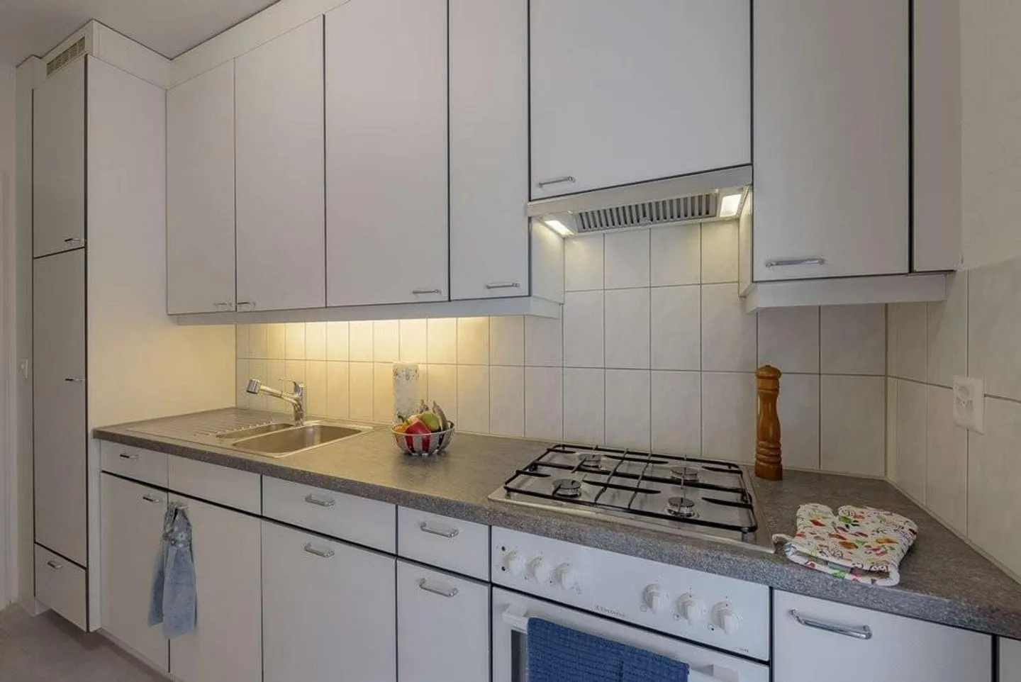 Appartamento 3 locali in posizione tranquilla vicino a Allschwilerplatz - Foto 4 di 6