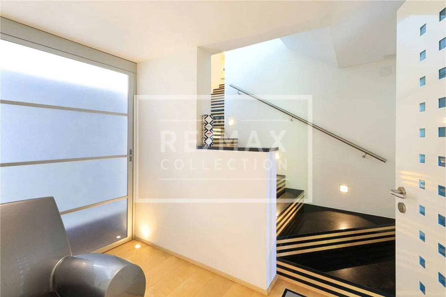 Luxury apartment 6.5 rooms with lake view. - Photo 9 of 13