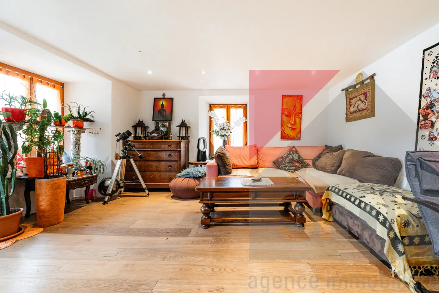 Rustic elegance and modern comfort in your future cocoon in Pringy - Photo 2 of 11