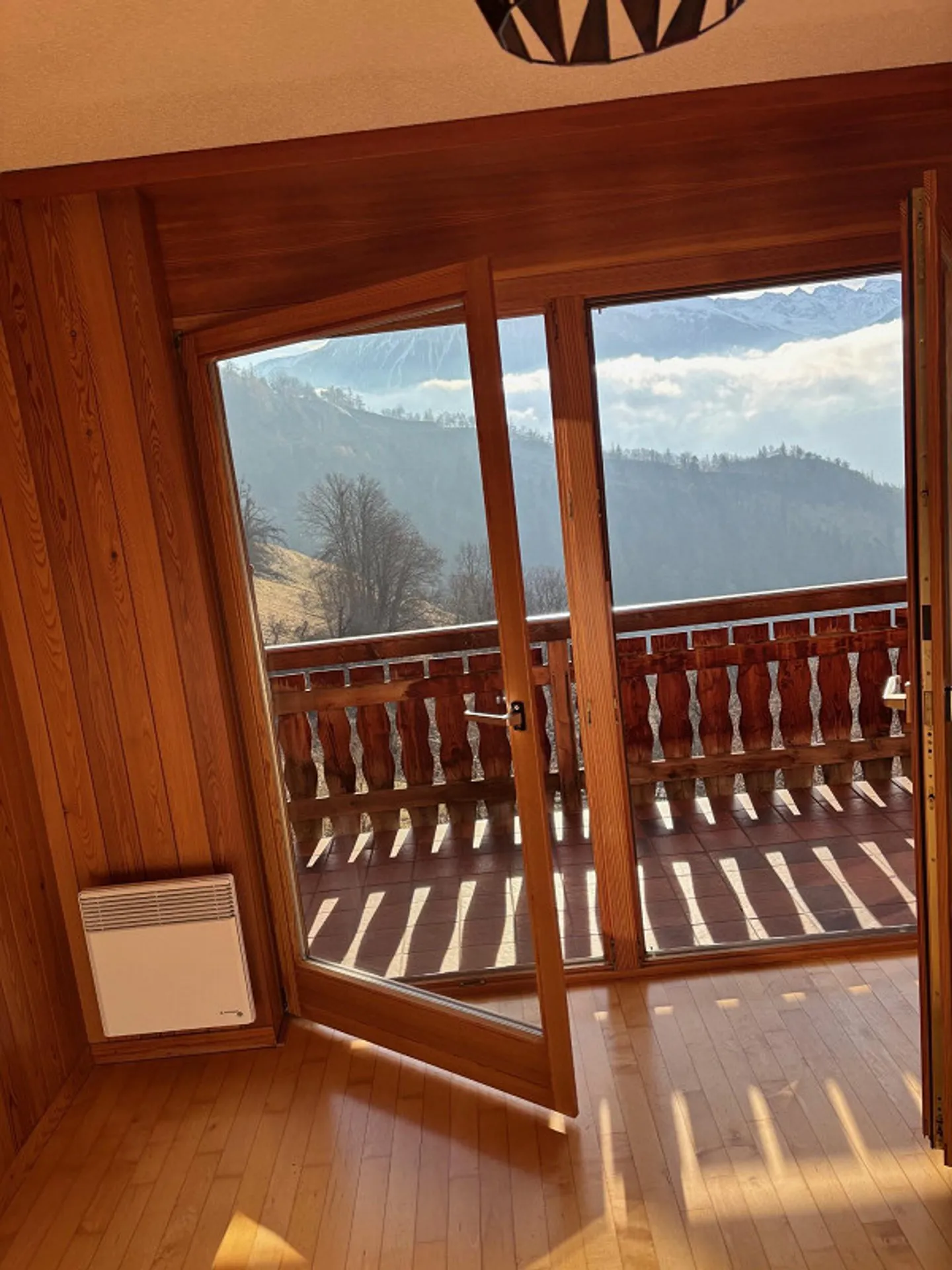 Casa di 5 stanze con vista panoramica mozzafiato - Foto 8 di 11