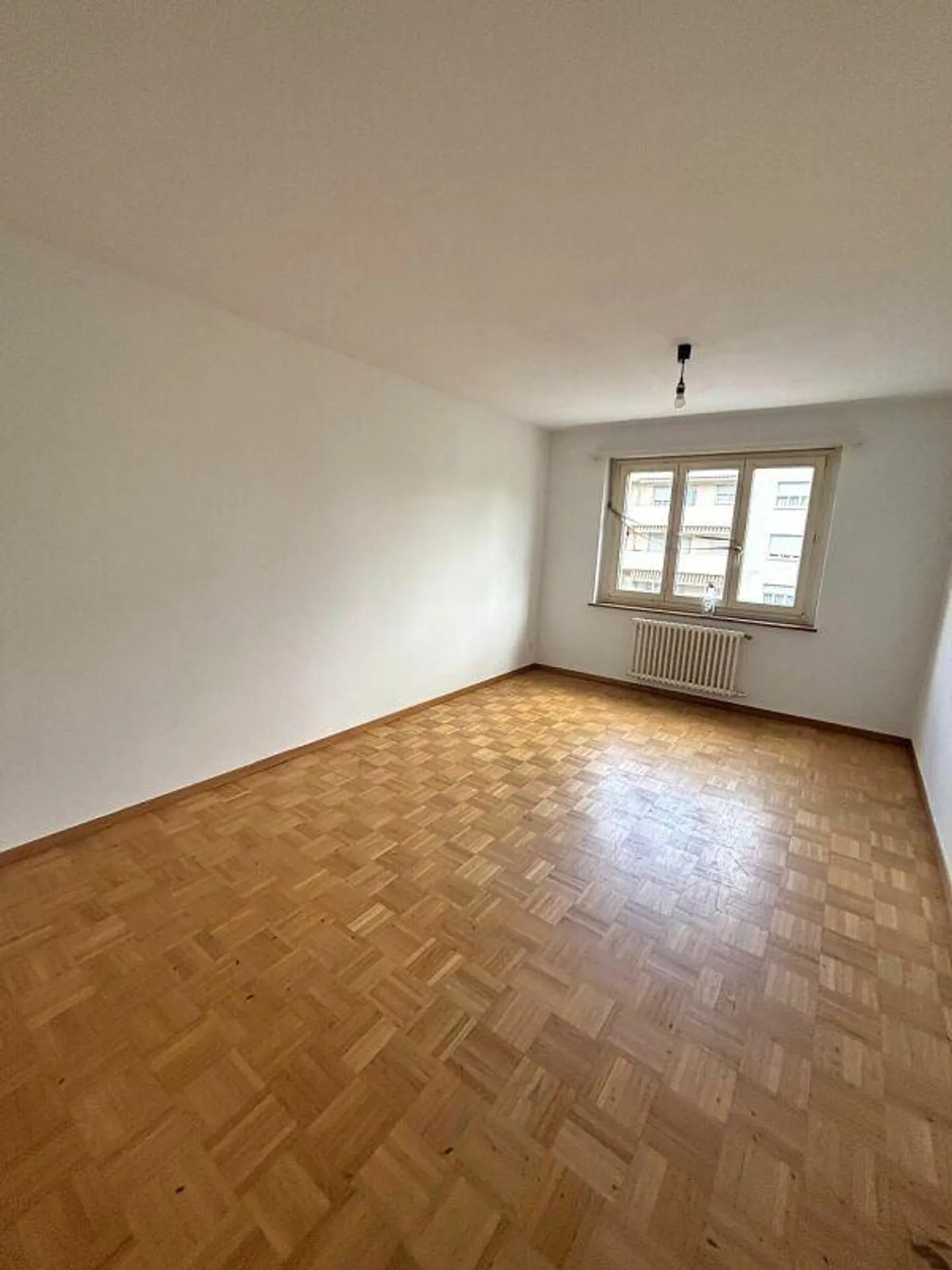Geräumige 4-Zimmer Wohnung - Foto 3 von 7