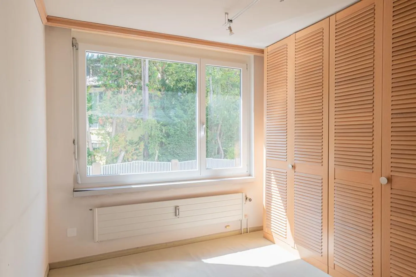 Timeless living quality in an ideal location - Photo 12 of 16