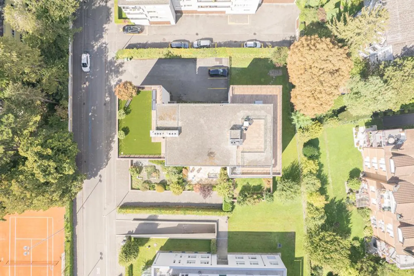 Timeless living quality in an ideal location - Photo 14 of 16