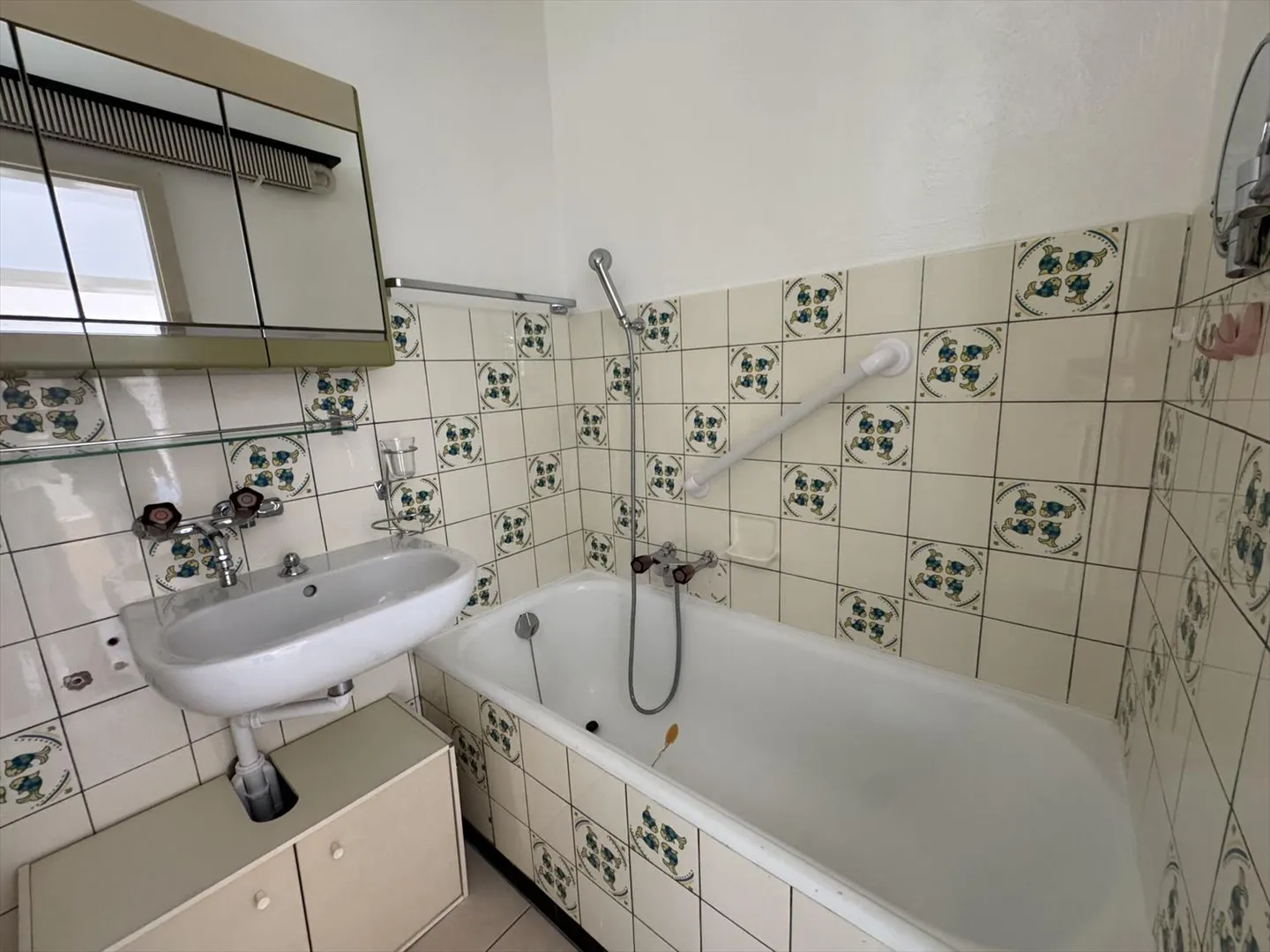 Appartamento con 4.5 stanze al 5° piano - Foto 6 di 7