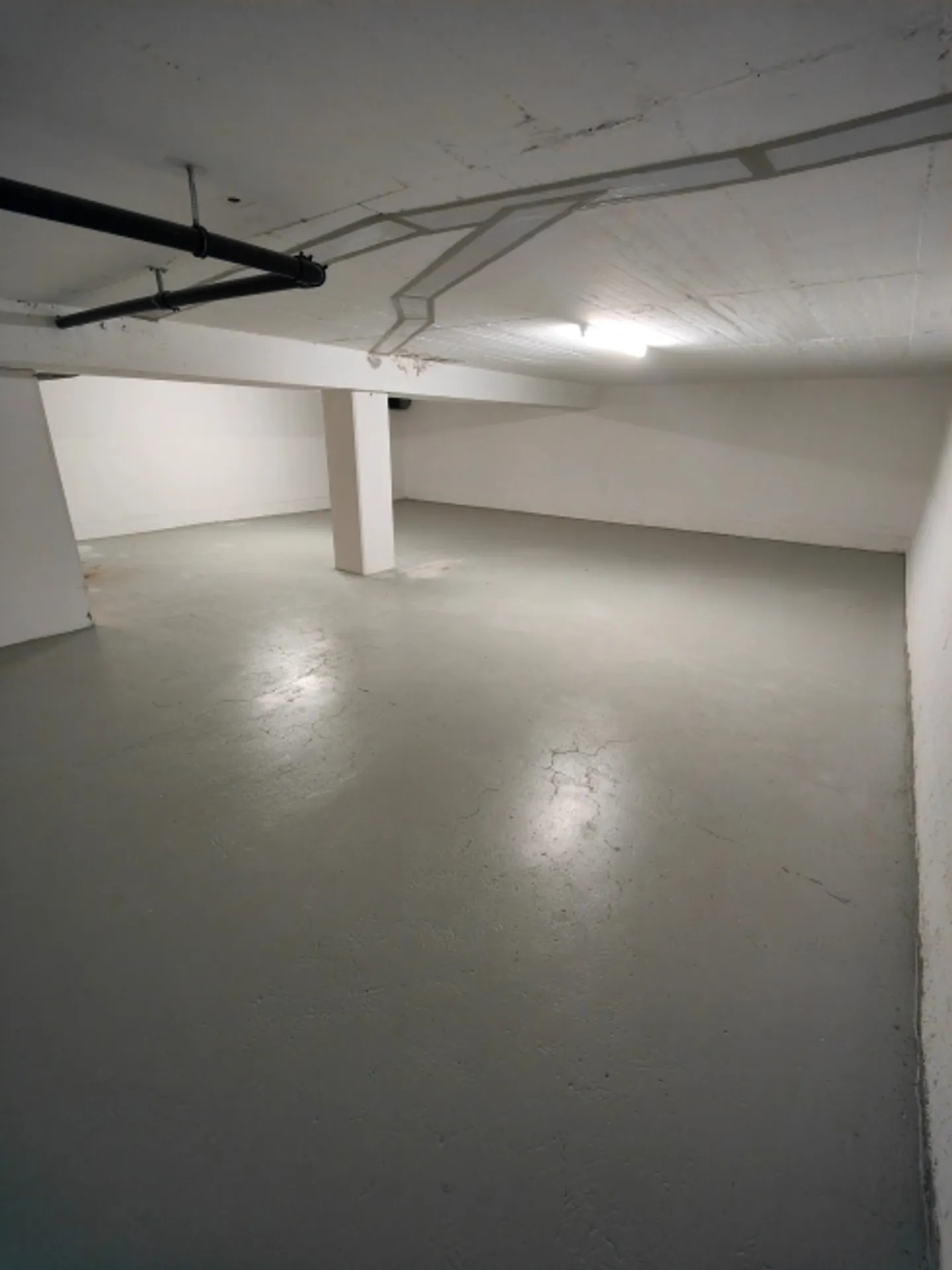 Rent storage space Zurich District 7 - 87m2 Zeltweg 67 - Photo 4 of 10