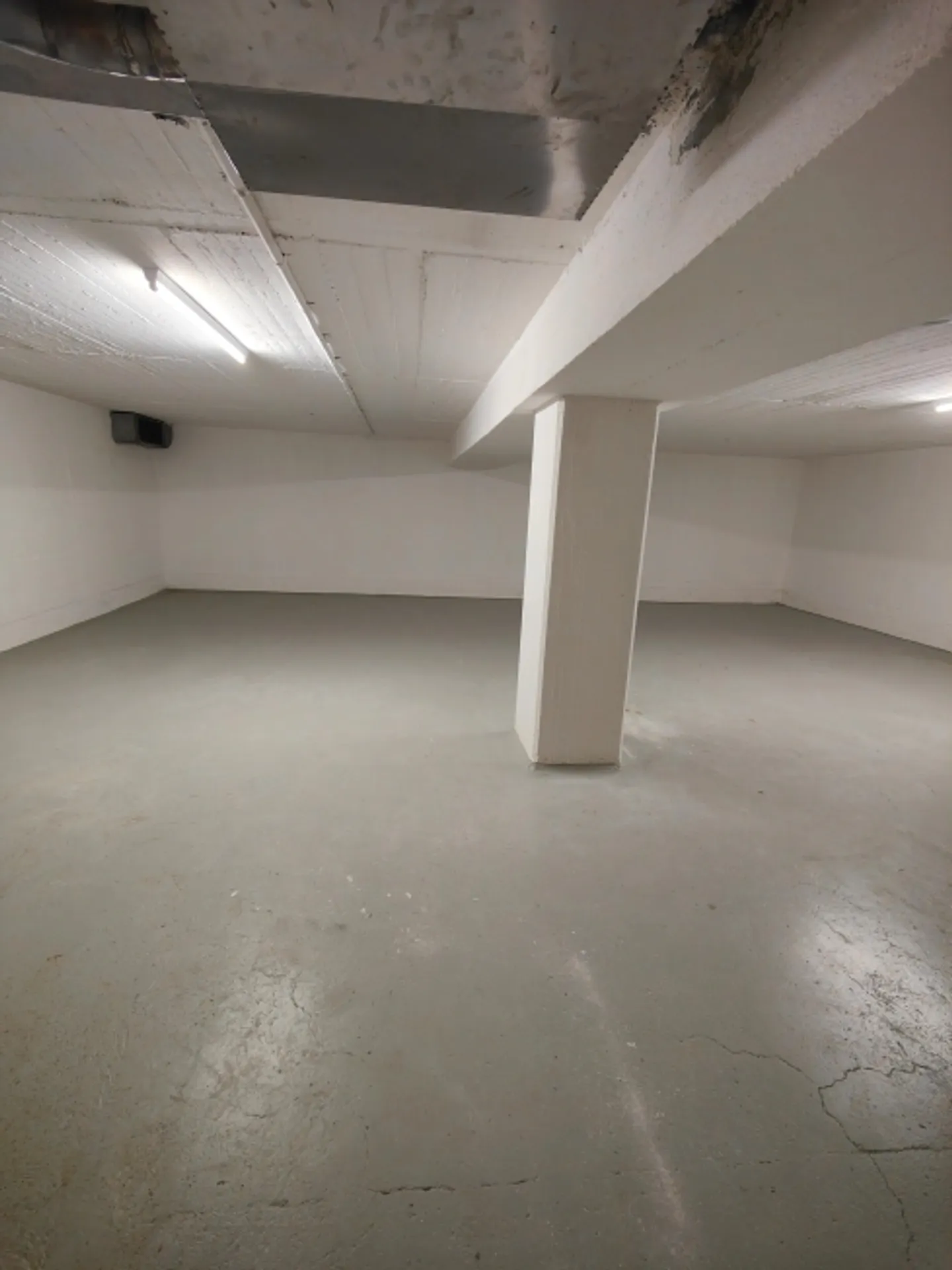 Rent storage space Zurich District 7 - 87m2 Zeltweg 67 - Photo 9 of 10