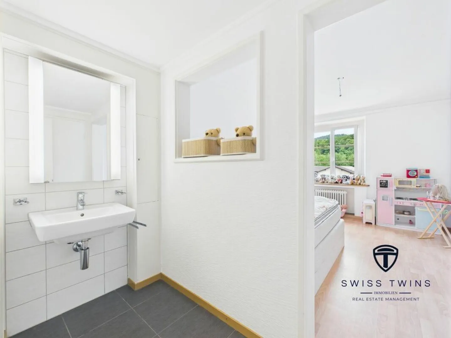 Ampio appartamento di 6,5 stanze con vista a Schüpfheim in affitto - Foto 8 di 11