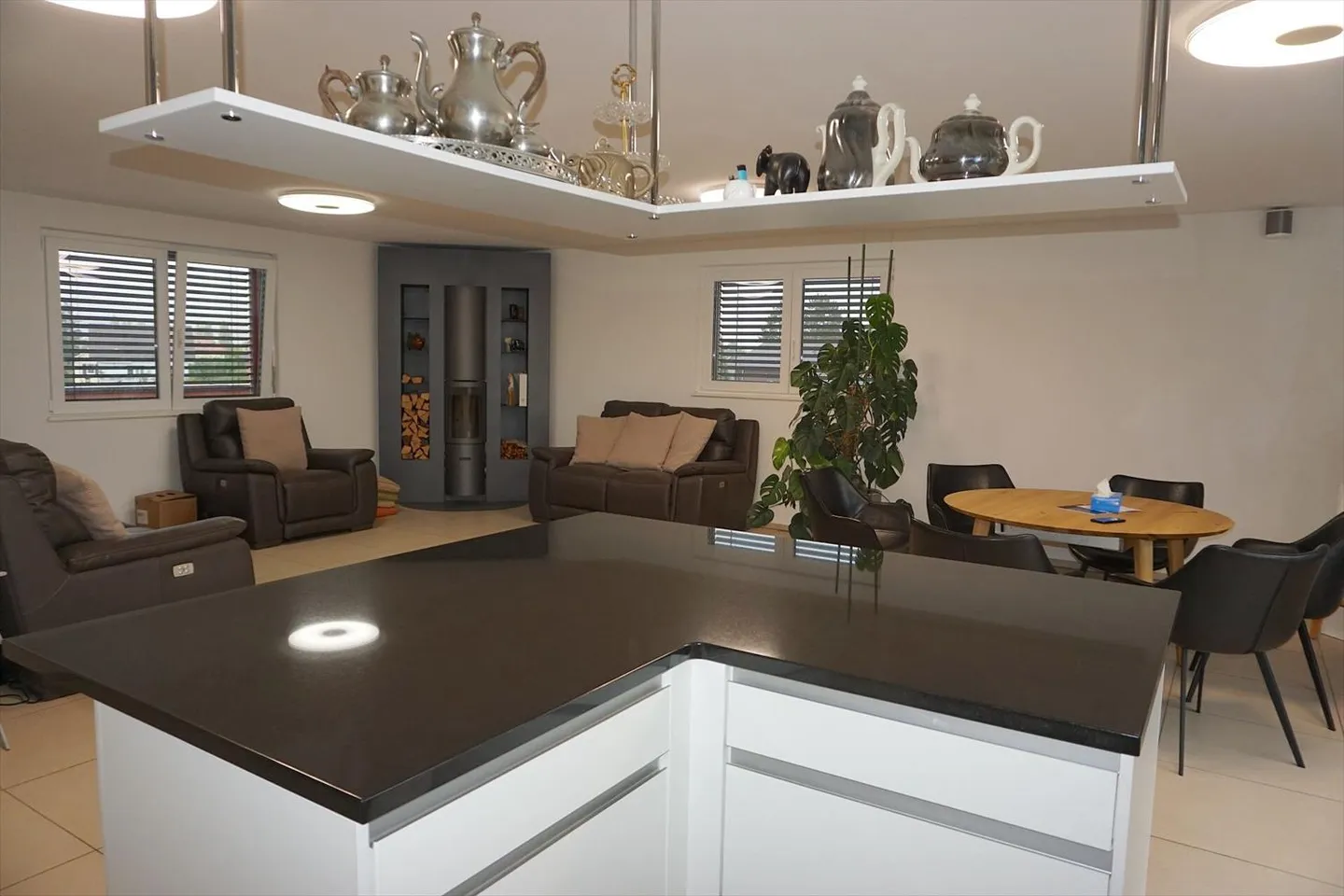 ARI-247 - Attico di 5,5 locali per 140 m2 abitabili e 128 m2 di terrazza - Foto 1 di 13