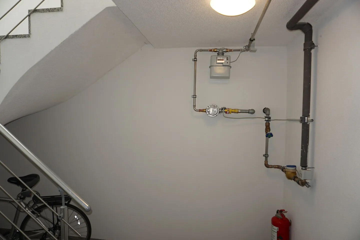 ARI-262 - Magnificent garden-level apartment with 5.5 rooms in a high-end two-unit house - Photo 19 of 30