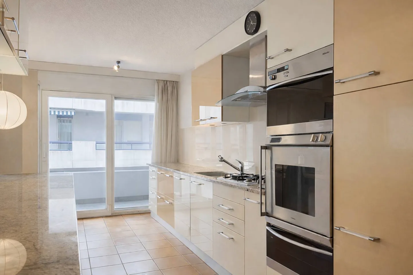 Nel cuore di Prilly: spazioso appartamento di 4,5 locali con balconi - Foto 4 di 8