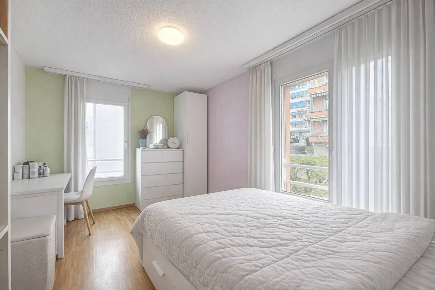 Nel cuore di Prilly: spazioso appartamento di 4,5 locali con balconi - Foto 6 di 8