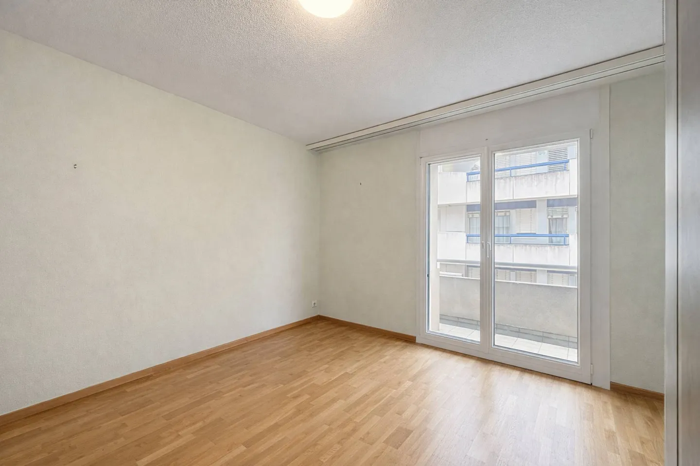 Nel cuore di Prilly: spazioso appartamento di 4,5 locali con balconi - Foto 7 di 8