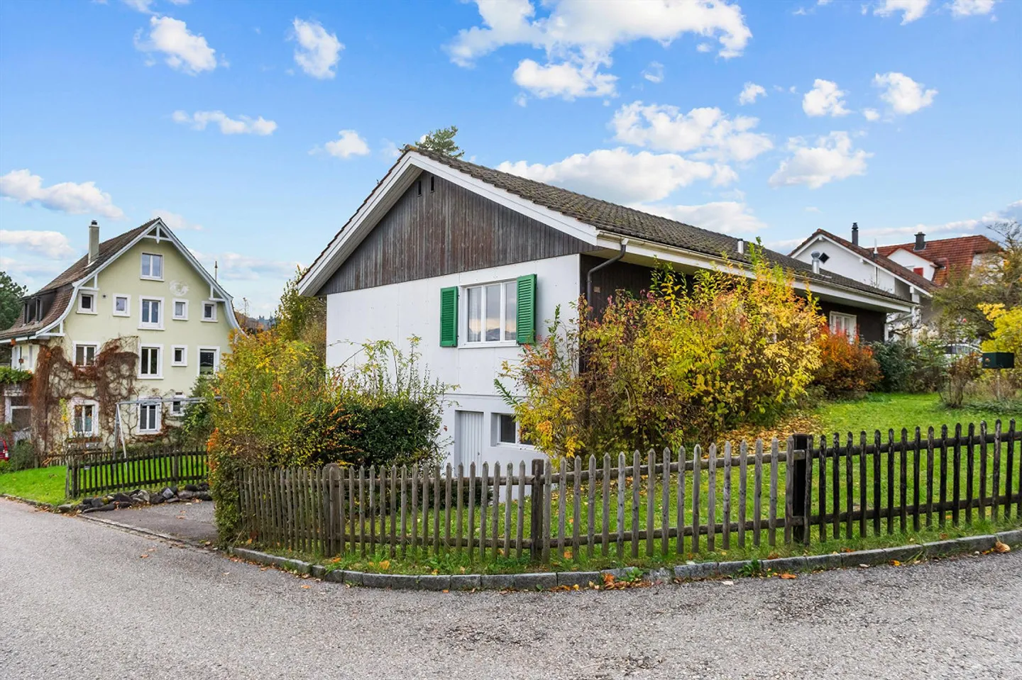 Attraktives Grundstück mit Potenzial - Foto 1 von 11