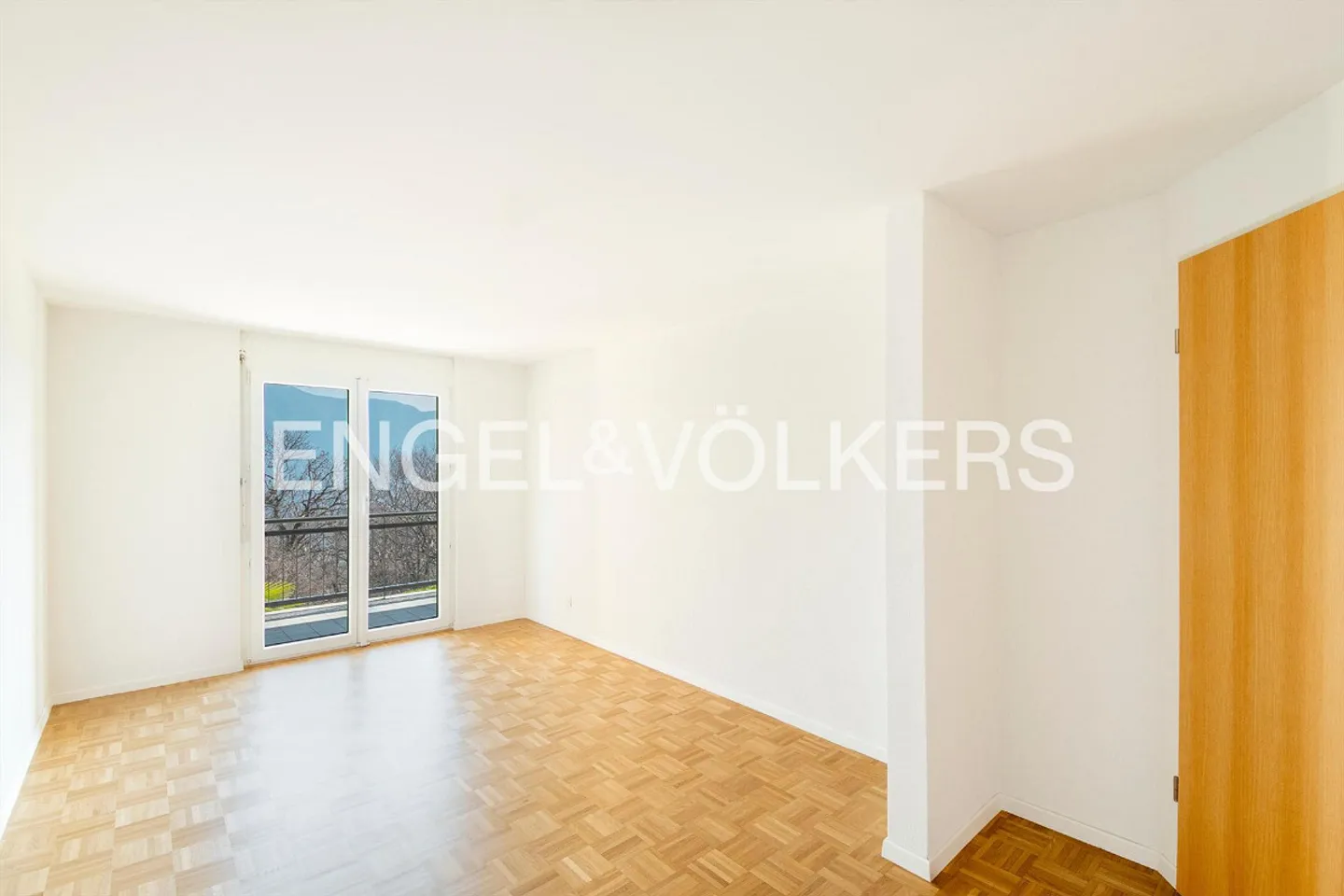 House with garden in a quiet location - Photo 6 of 13
