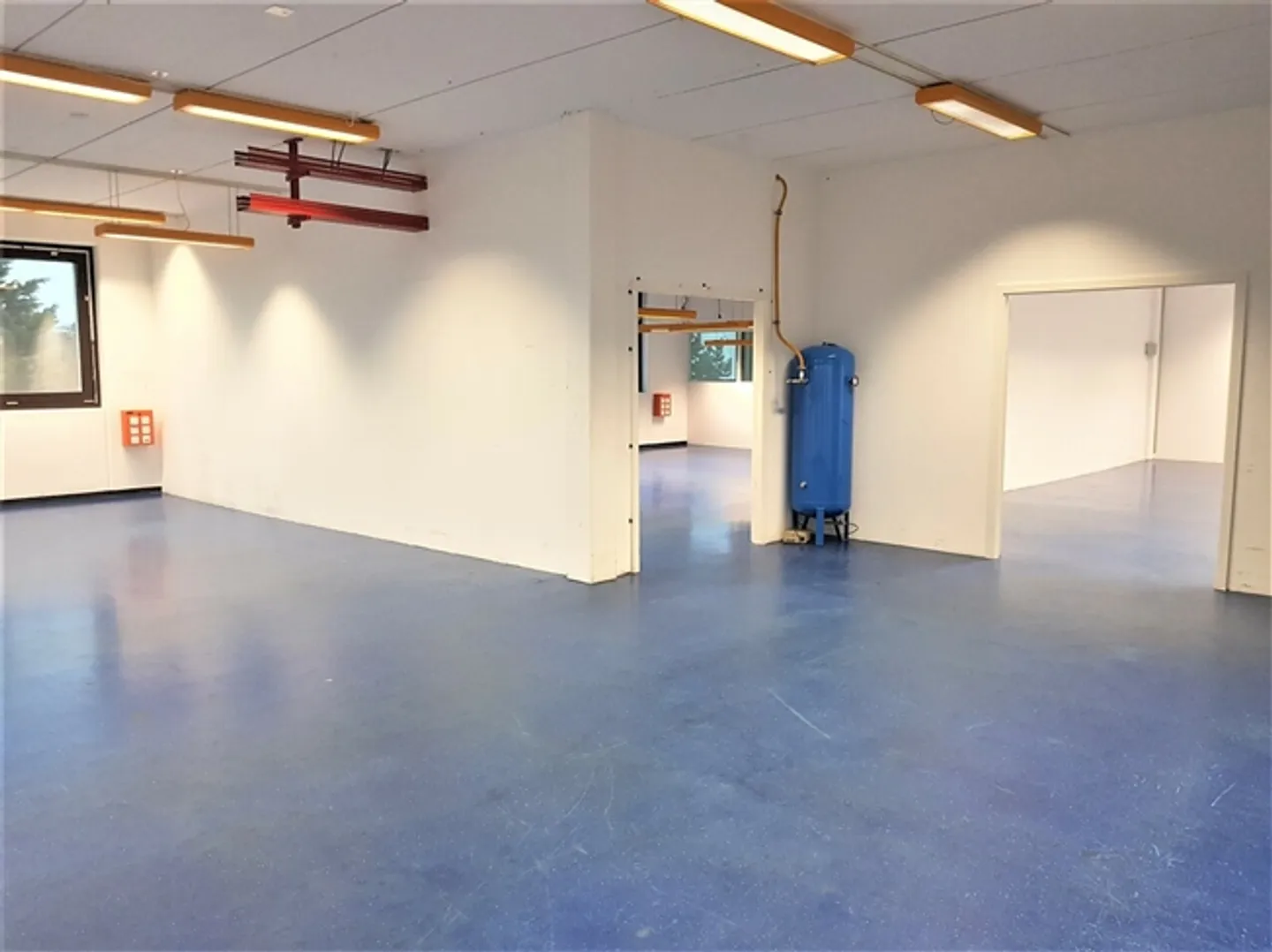 Area of 860m2 Office and/or Workshop - Satigny - Photo 5 of 6