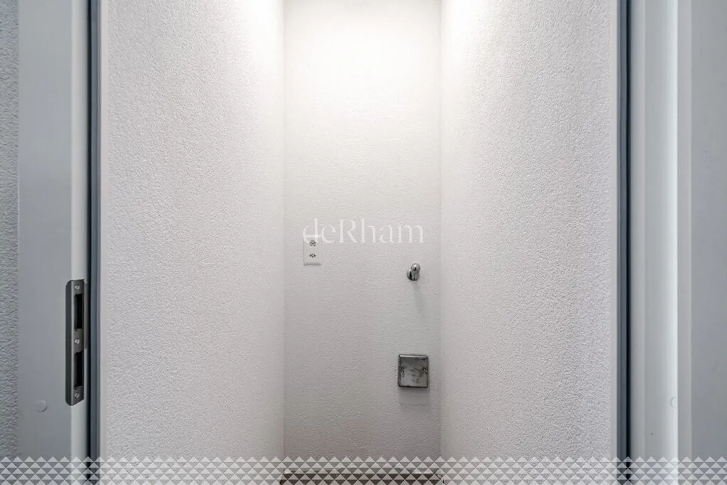 Apartment for rent - Photo 8 of 8