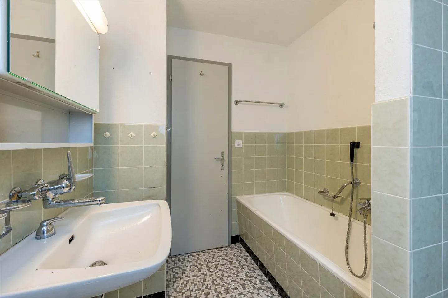 Building land with existing single-family home - Photo 8 of 10