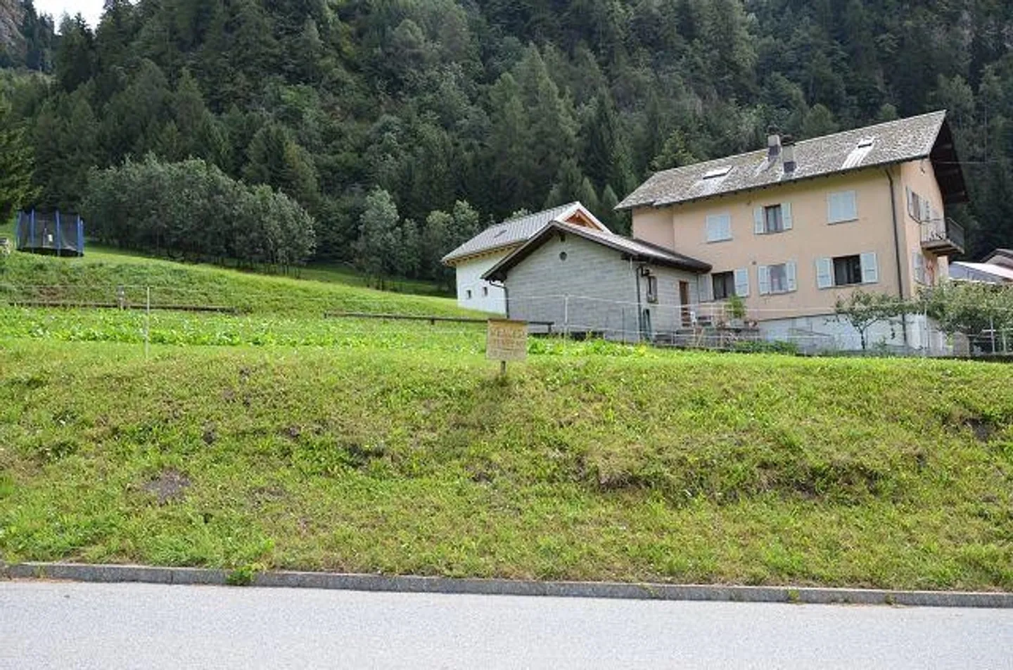 Sonniges Baugrundstück in Ghirone - Foto 6 von 6