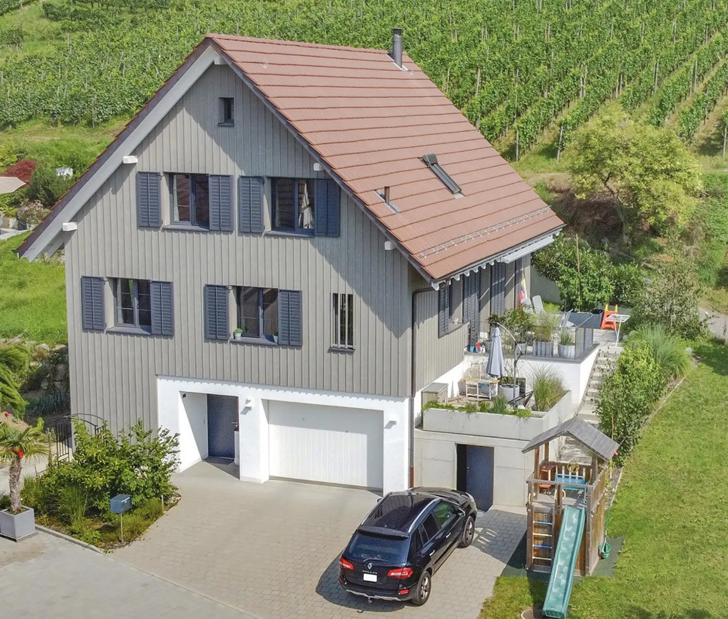 6.5-Zi-Haus im Zürcher Weinland – WG & Haustiere willkommen - Foto 1 di 7