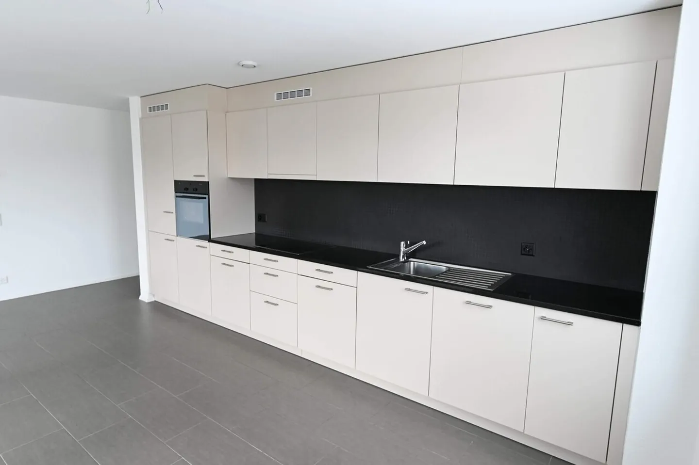 Appartement 4,5 pièces au 1er étage - Photo 6 sur 9