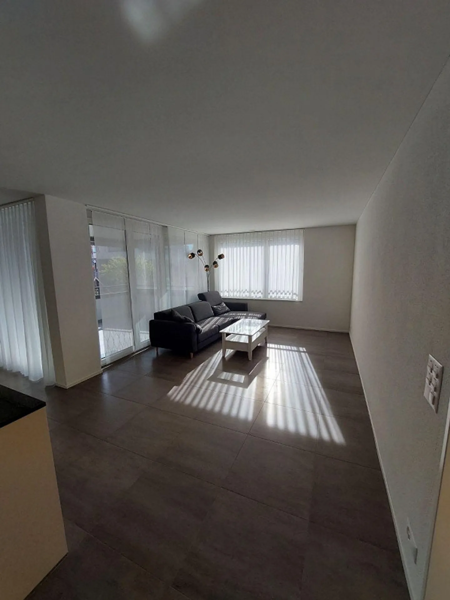 Zentrale 3,5 zimmerwohnung mit waschküche und keller - Foto 8 von 11