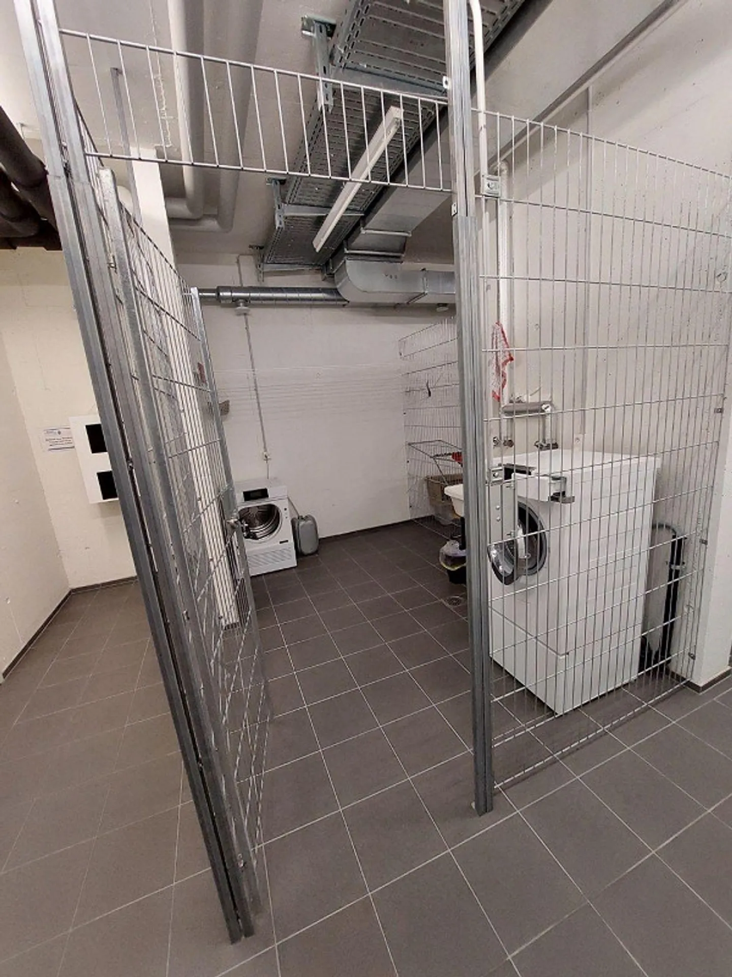 Zentrale 3,5 zimmerwohnung mit waschküche und keller - Foto 10 von 11