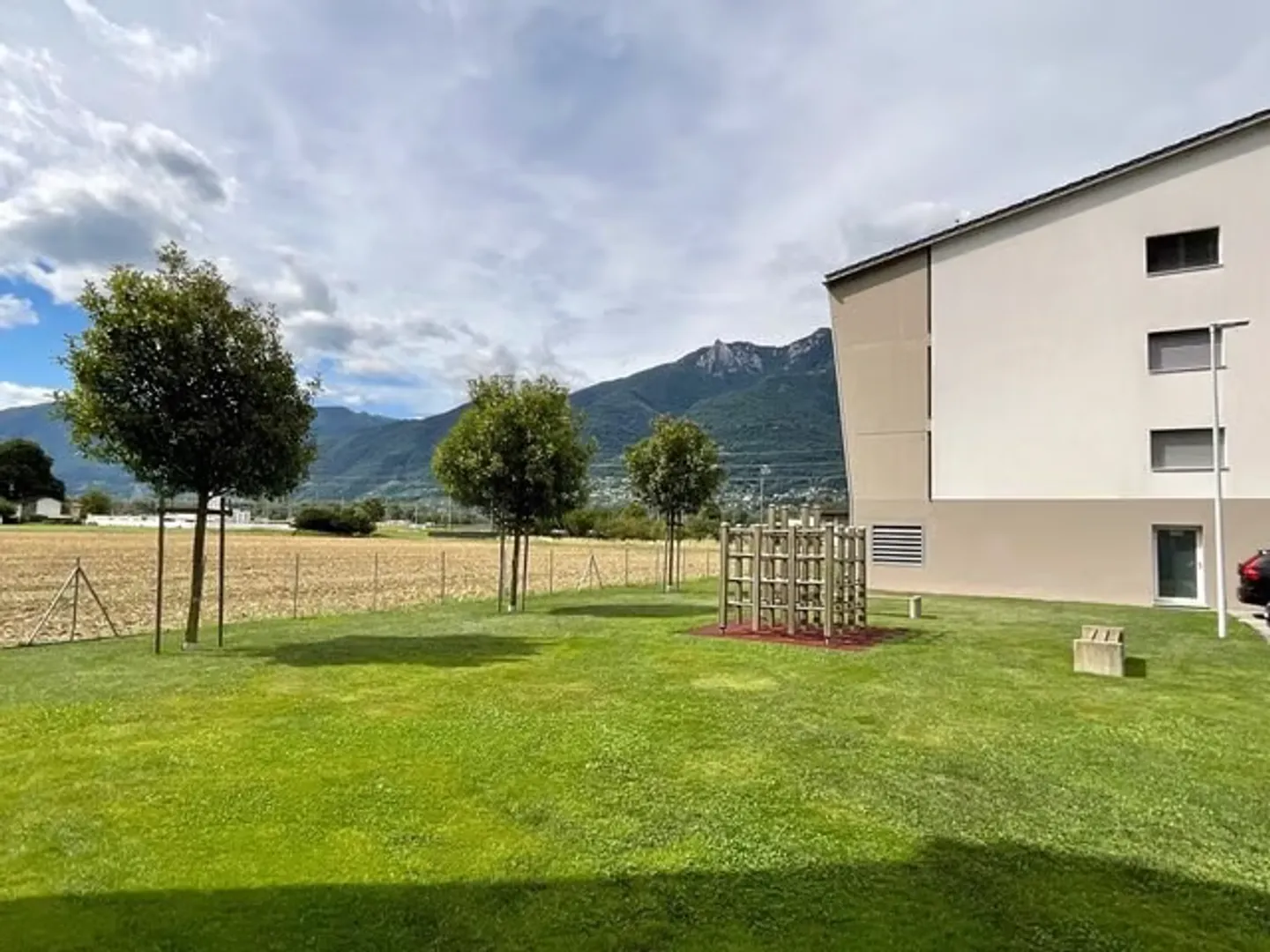 Moderne Wohnung mit großer Terrasse - Foto 12 von 12