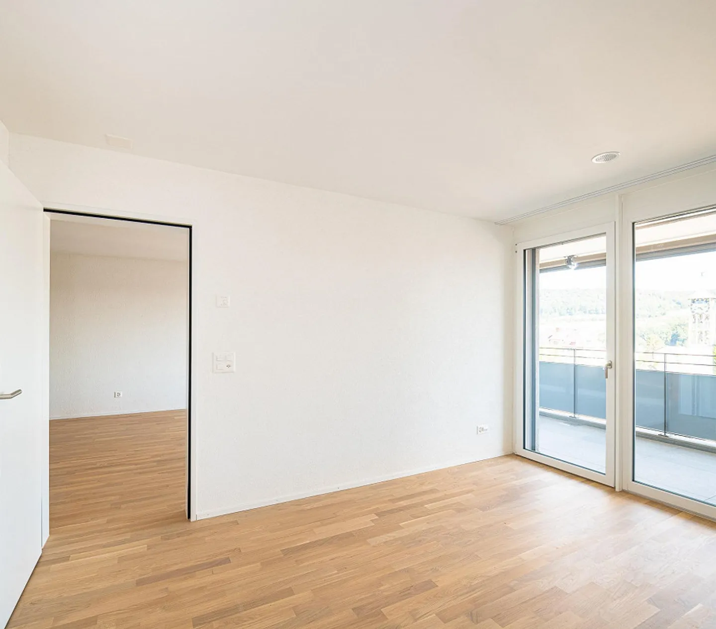 Moderno appartamento di 2,5 stanze a Neuhausen! - Foto 5 di 10