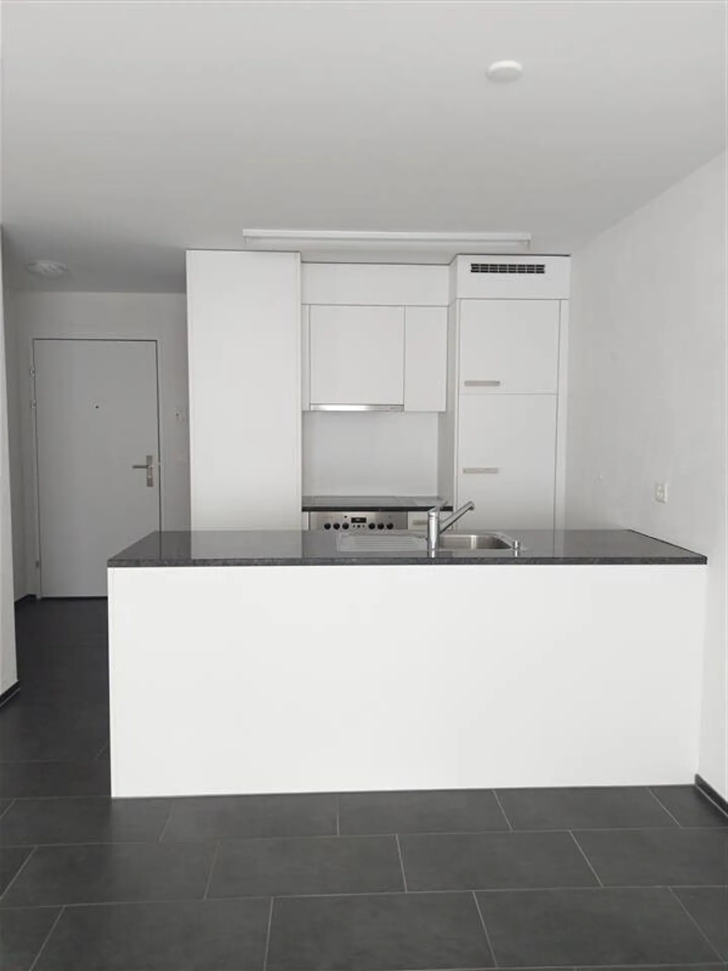 Magnifique appartement de 2,5 pièces au cœur de Domat/Ems - Photo 3 sur 7