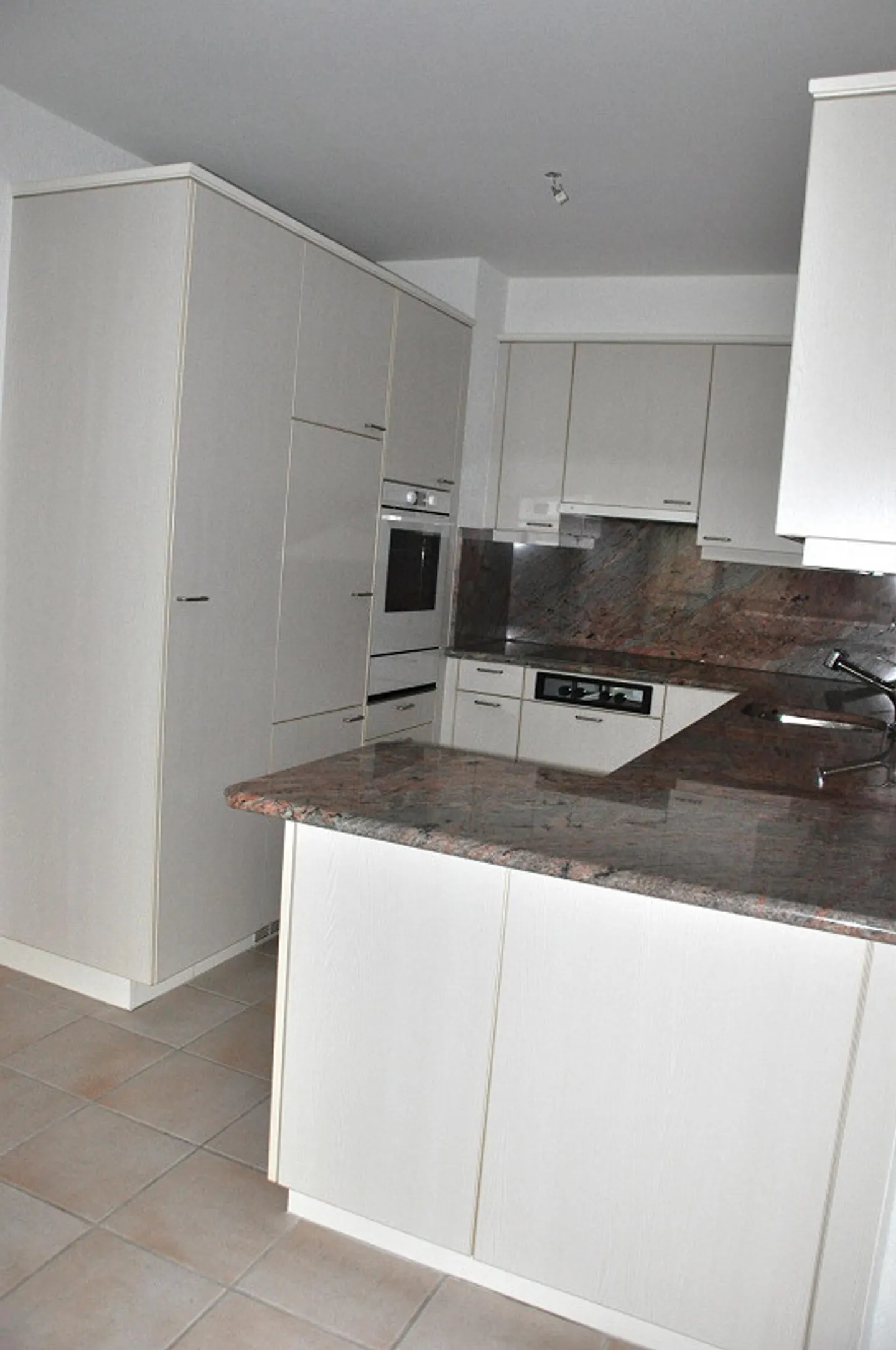 Belle appartement 3 1/2 pièces dans un endroit calme à Seen à louer - Photo 6 sur 11