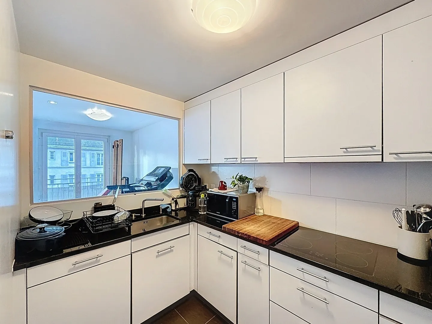 Lausanne Ouchy, magnificent 3.5 room apartment with balcony - Photo 4 of 10