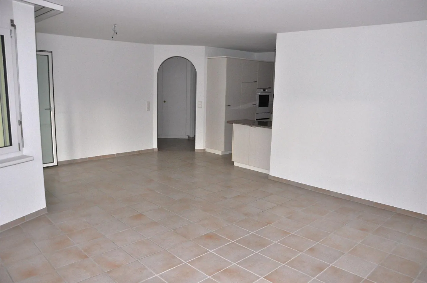 Belle appartement 3 1/2 pièces dans un endroit calme à Seen à louer - Photo 4 sur 11