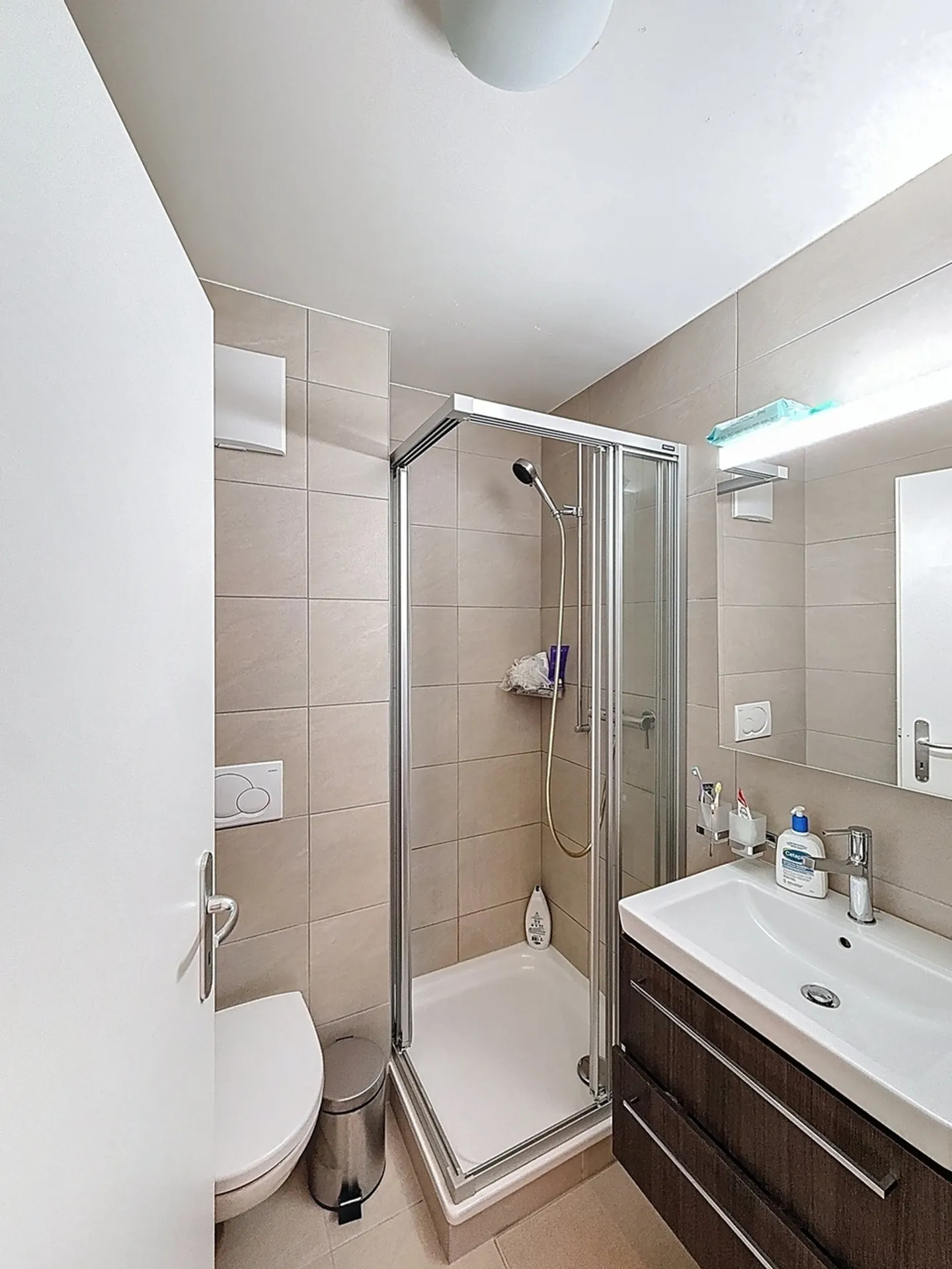 Lausanne Ouchy, magnificent 3.5 room apartment with balcony - Photo 9 of 10