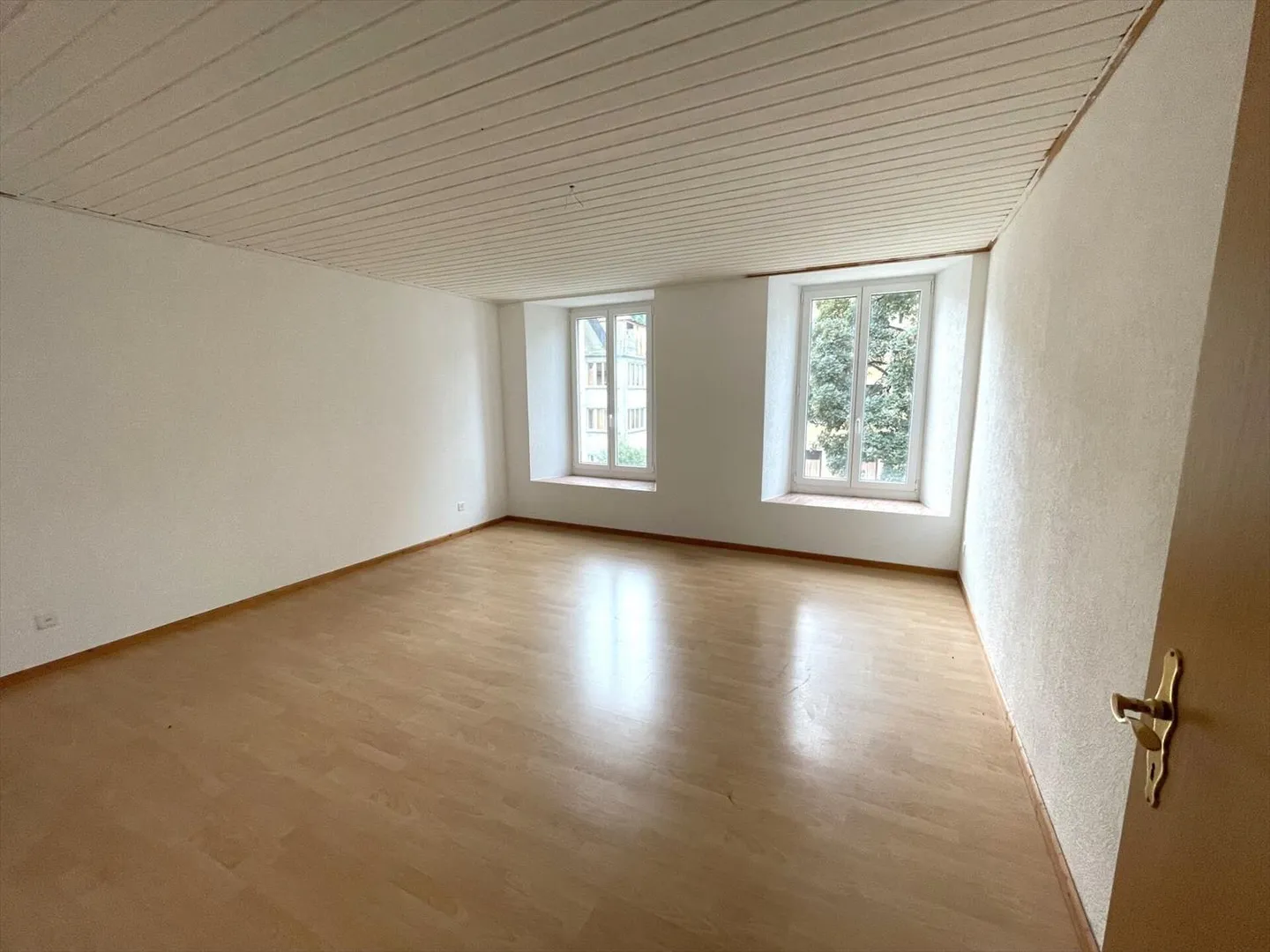 «Sonvilier, magnifique appartement de 5,5 pièces au 1er étage» - Photo 5 sur 7