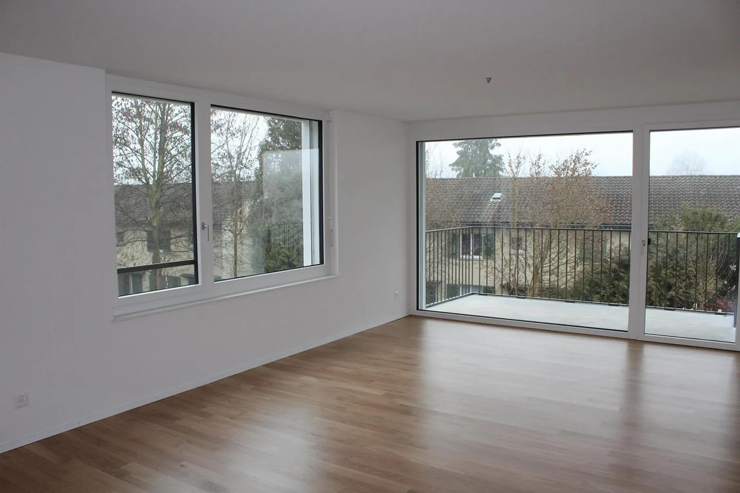 Modernes Apartment in Zürich-Seebach - Foto 3 von 4