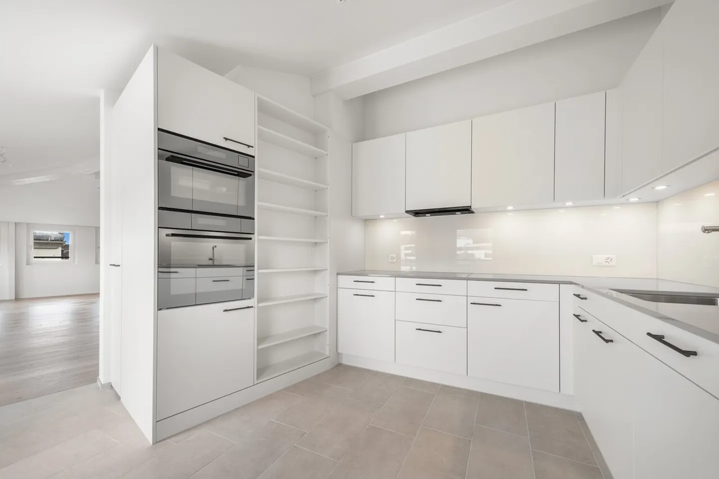 6 ½ Room Apartment, 8008 Zurich - Photo 11 of 13