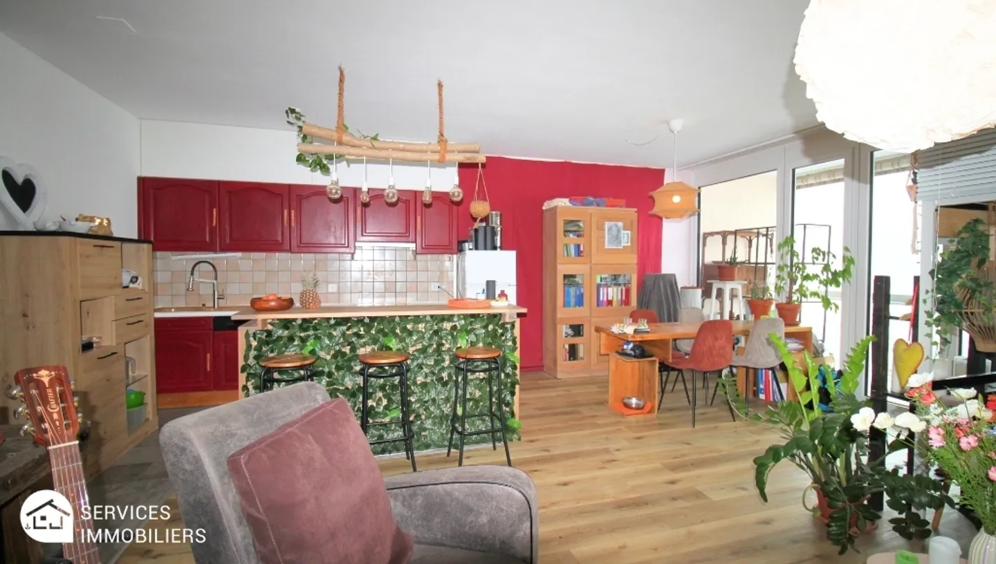 Sehr sonnige Wohnung mit freiem Blick auf das Tal - Foto 8 von 22