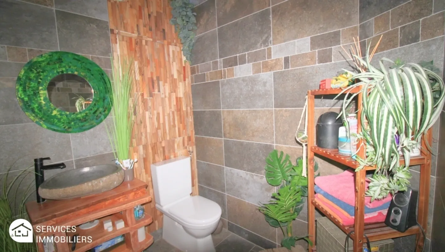 Sehr sonnige Wohnung mit freiem Blick auf das Tal - Foto 16 von 22